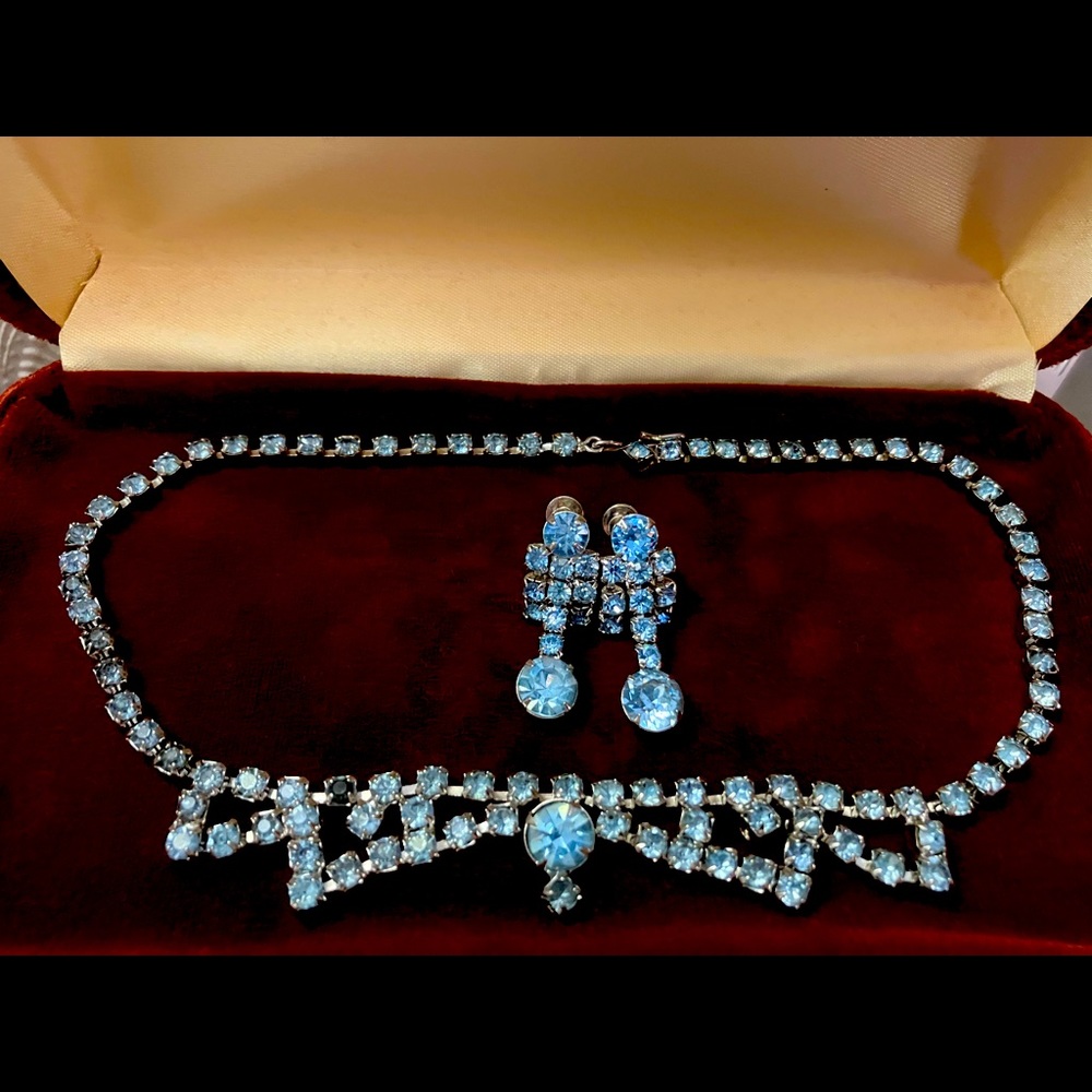 Genuine 1940’s/1950's Unique Blue Aurora Rhinestone Necklace Earring Set